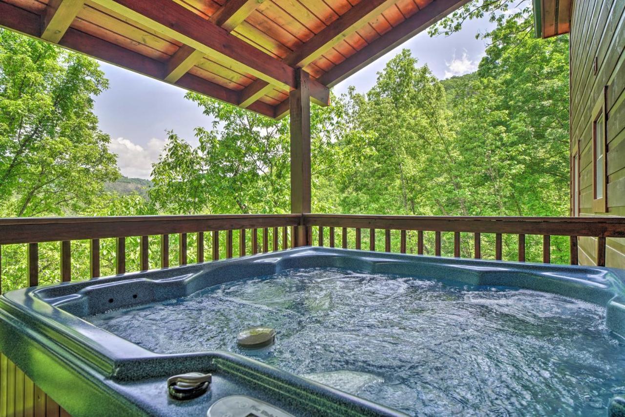 Pigeon Forge Cabin Sauna, Saltwater Pool And Views! Sevierville Exteriör bild